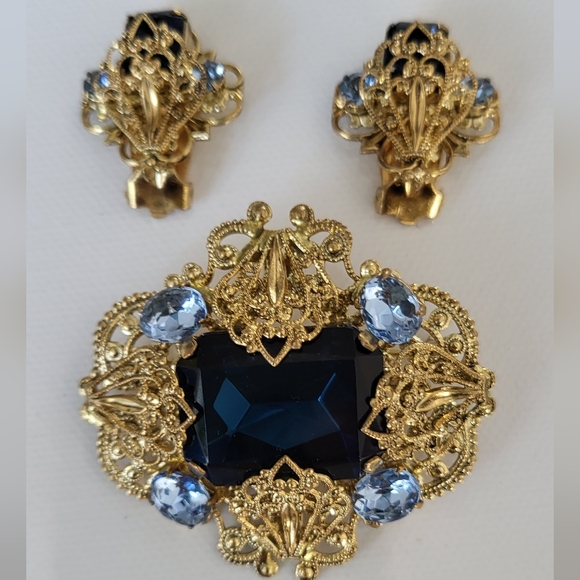 Vintage Mid Century Czech Filigree & Blue Glass Brooch & Earring Set